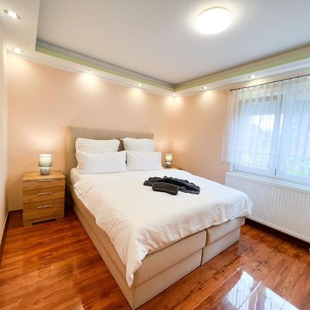 Extrem Ruhiges Apartment- Leipzig Ost ภายนอก รูปภาพ